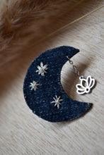 Broche lune Séleste - fleur lotus