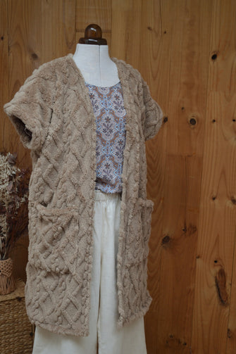 Gilet long sans manches Camille - fausse fourrure