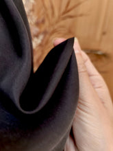 Robe longue noire Amalia