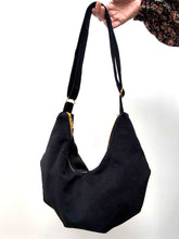 Sac Éclipse — Sac lune noir en suédine